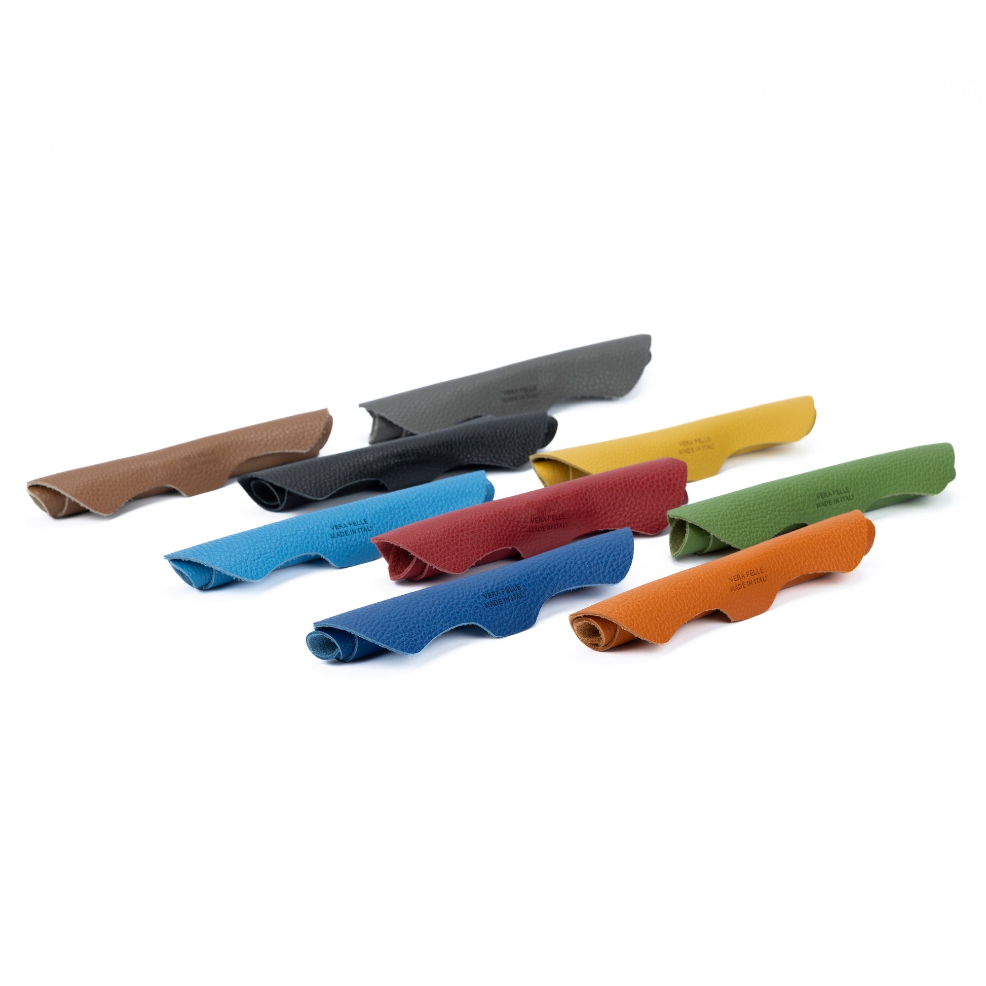 K0001DB | Tappetino per Mouse Made in Italy in Vera Pelle pieno fiore, grana dollaro - Colore Blu - Dimensioni: cm 20 x 23 - Confezione: Sacchetto tubolare Tnt-2